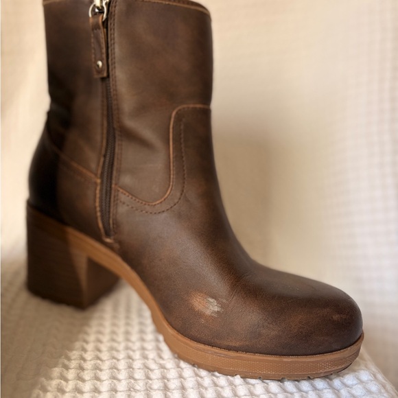 Dr. Scholl’s Women’s Brown Chunky Heel Ankle Boots - Picture 3 of 6
